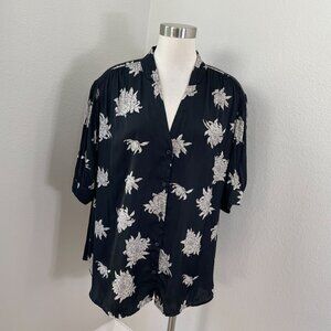 Tahari Woman‎ Plus 3X Black White Floral Button Up Blouse Short Sleeve Shirt Top